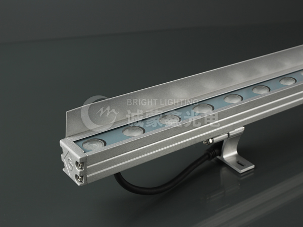 LED wall washing lamp